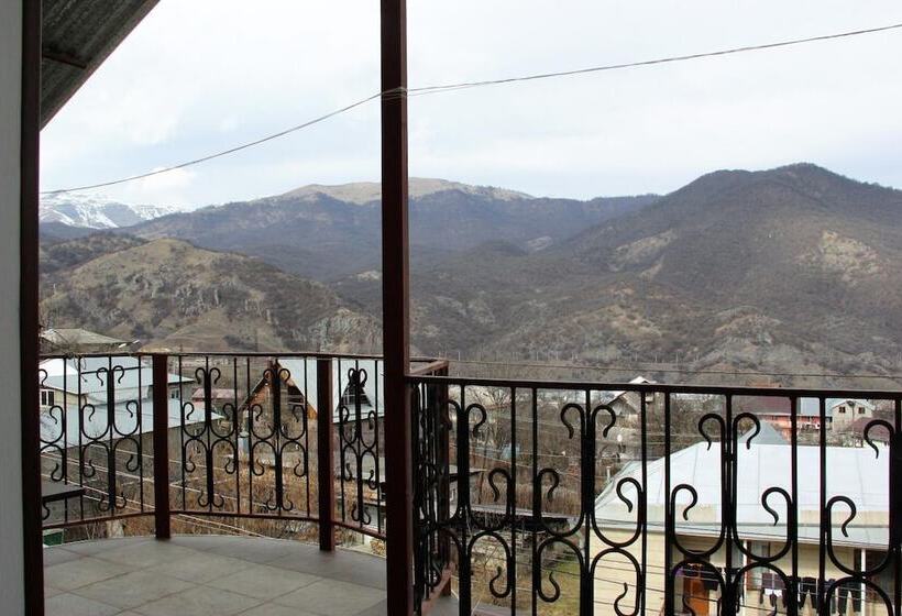 تختخواب و صبحانه Seva Guesthouse Byurakan