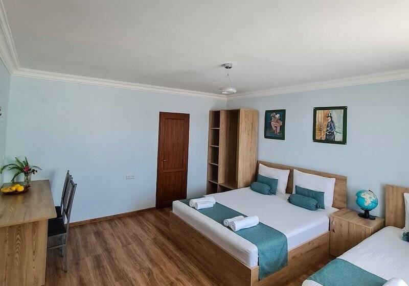 تختخواب و صبحانه Seva Guesthouse Byurakan