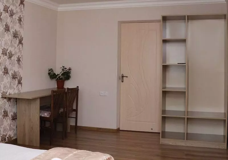 ベッドアンドブレックファースト Seva Guesthouse Byurakan