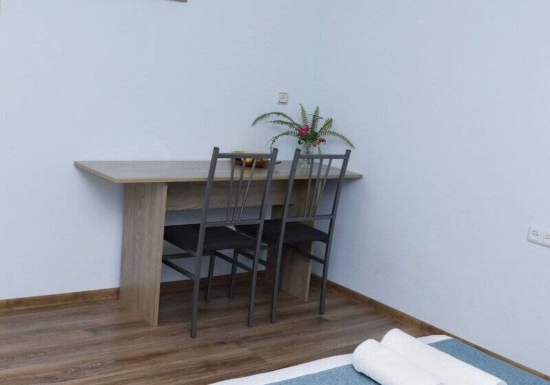 تختخواب و صبحانه Seva Guesthouse Byurakan