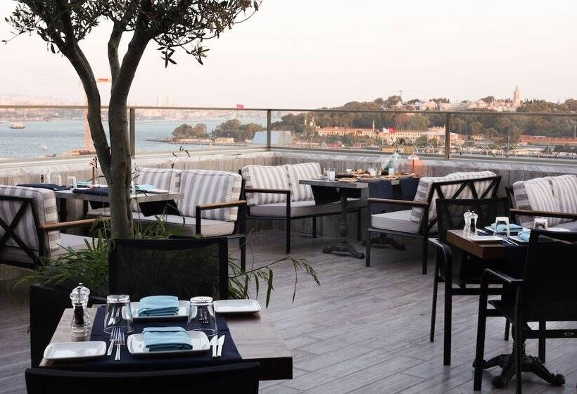 Hotel Decamondo Galata, A Tribute Portfolio