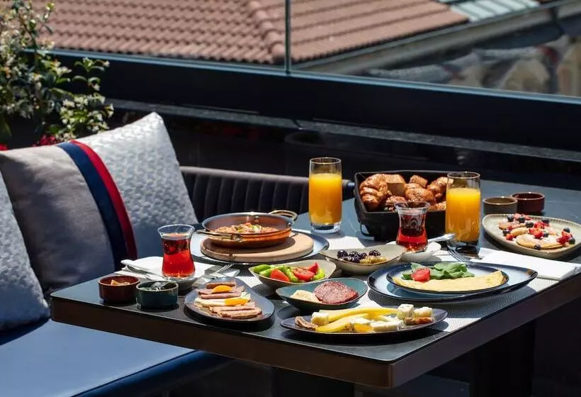 Hotel Decamondo Galata, A Tribute Portfolio