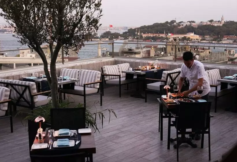 Hotel Decamondo Galata, A Tribute Portfolio