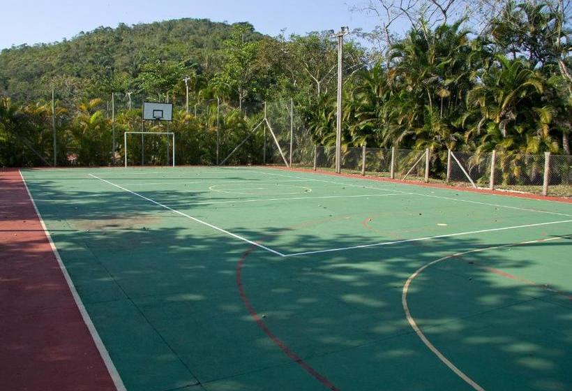 مسافرخانه Pousada Da Villa Itamambuca