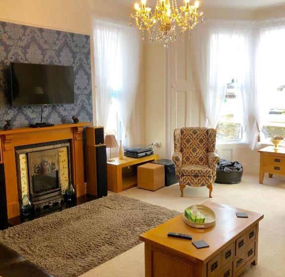 پانسیون Milton Lodge