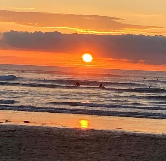 پانسیون Milton Lodge