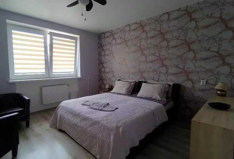 ペンション Poilsis Palangoje Pas Daivą