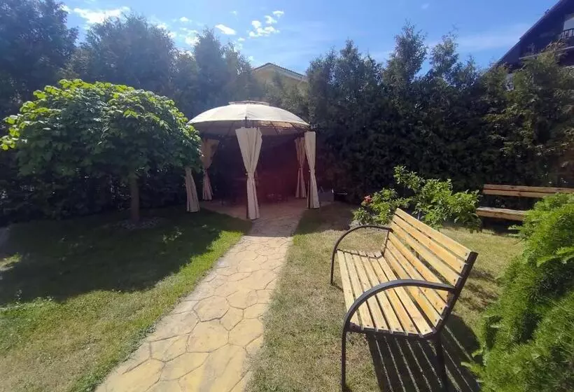 ペンション Poilsis Palangoje Pas Daivą