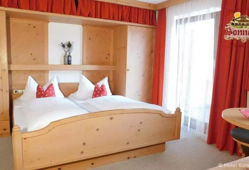 Hotelli Gasthof Sonneck