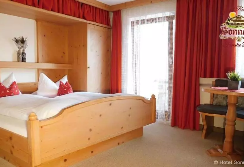 Hotelli Gasthof Sonneck