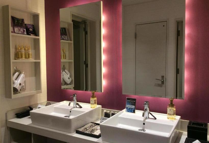 בית מלון כפרי In The Green Hakodate