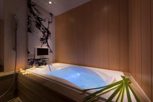 בית מלון כפרי In The Green Hakodate