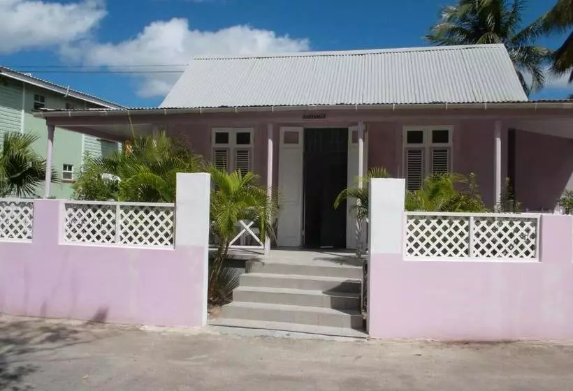 پانسیون Beach Guest House Cleverdale