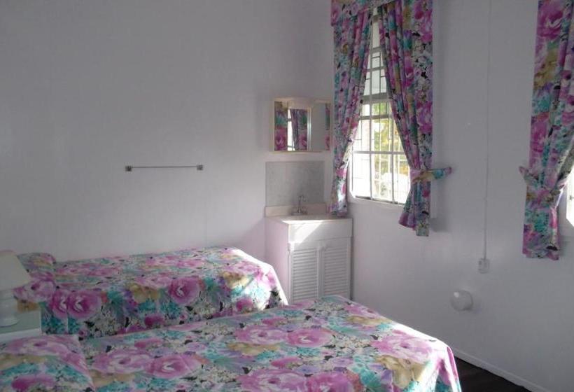 پانسیون Beach Guest House Cleverdale