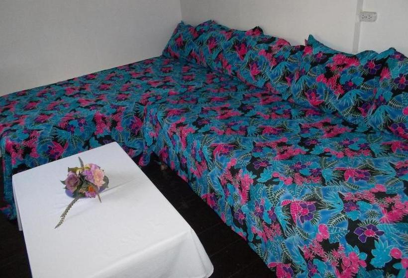 پانسیون Beach Guest House Cleverdale