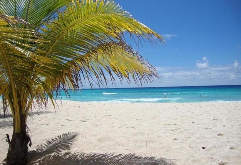 پانسیون Beach Guest House Cleverdale