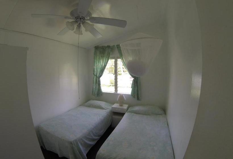 پانسیون Beach Guest House Cleverdale