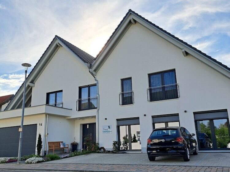 Pension Yvonne  Superior