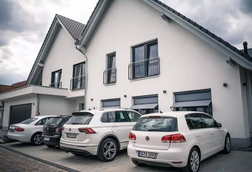 Pension Yvonne  Superior