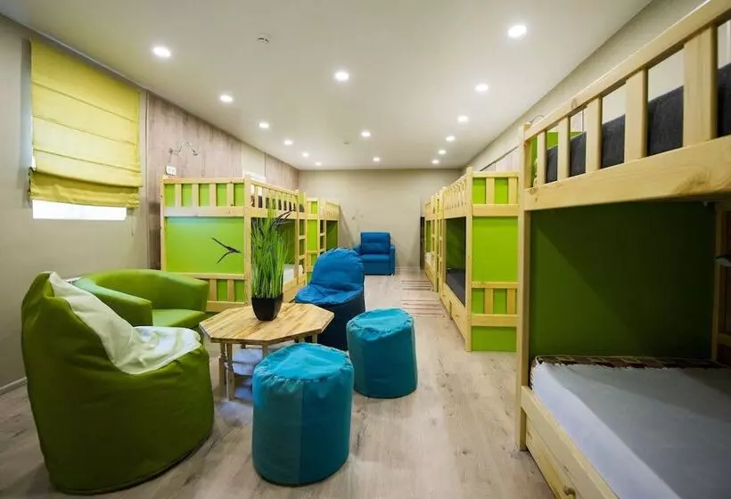 Hostel People