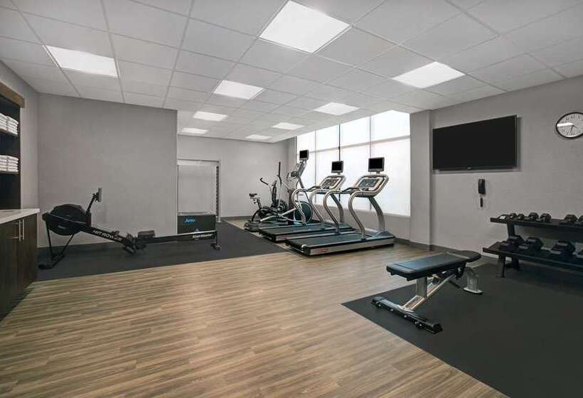 فندق Hampton Inn & Suites Farmers Branch Dallas