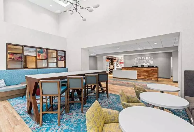 Hotelli Hampton Inn & Suites Farmers Branch Dallas