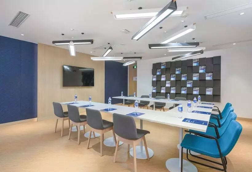 ホテル Holiday Inn Express Hangzhou Jiuzhou, An Ihg