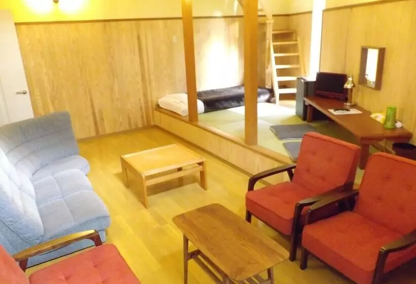 Majatalo Cafe & Inn That Sounds Good