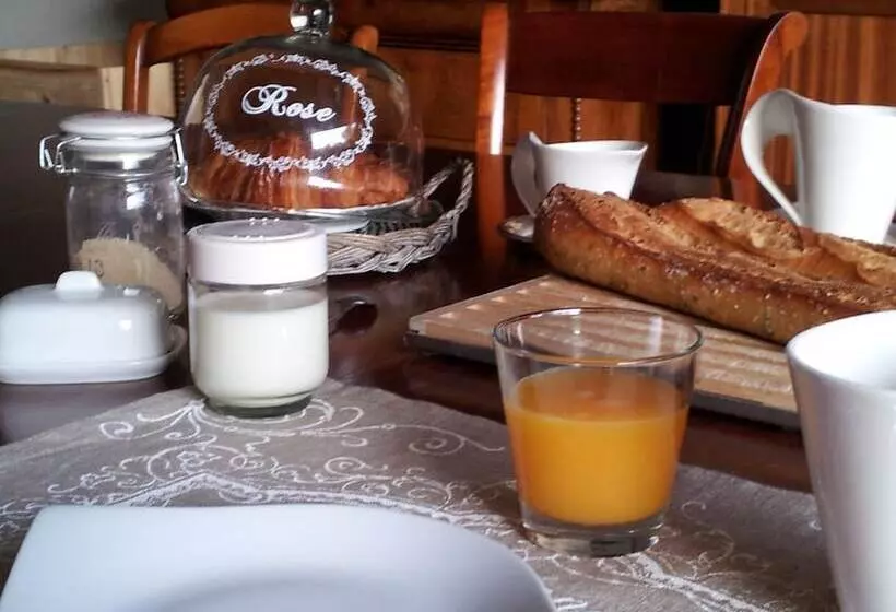 تختخواب و صبحانه La Maison Bastide