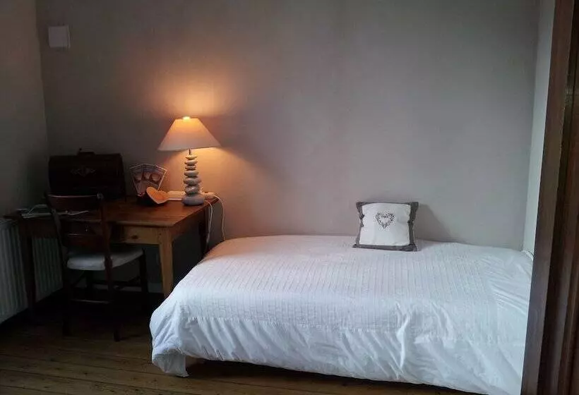 تختخواب و صبحانه La Maison Bastide
