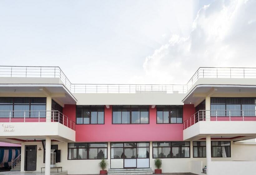 Hotelli Balaji By Oyo Rooms