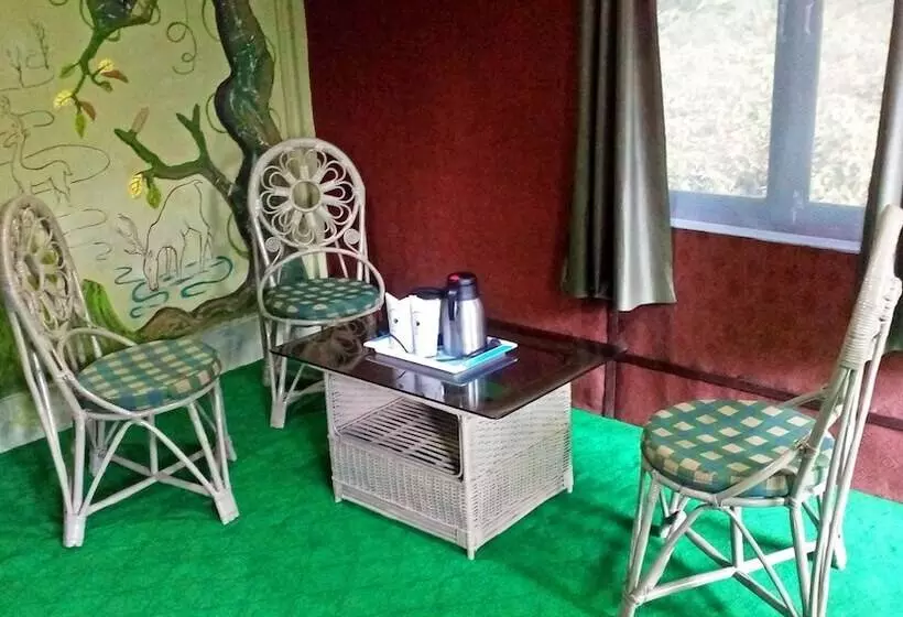 Hotelli Dhardo Retreat & Resort