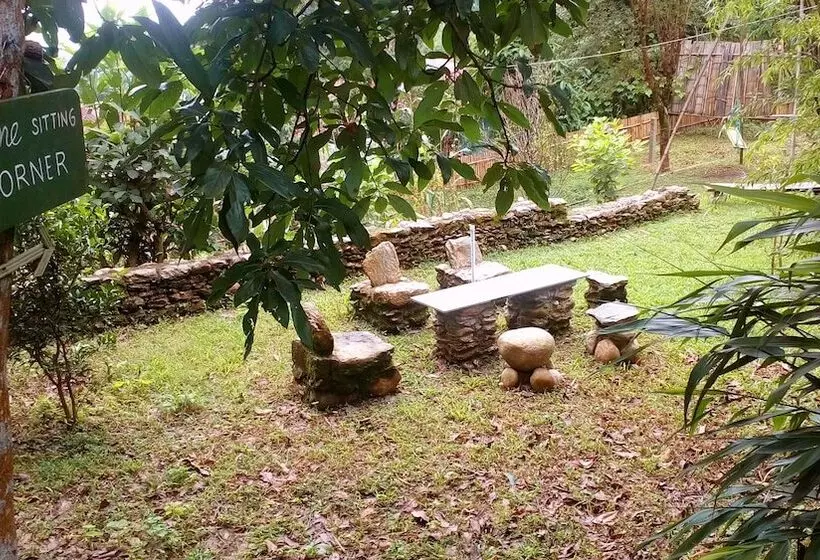 Hotelli Dhardo Retreat & Resort