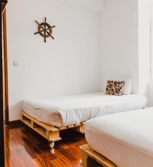 Jaca Hostel Porto Da Cruz