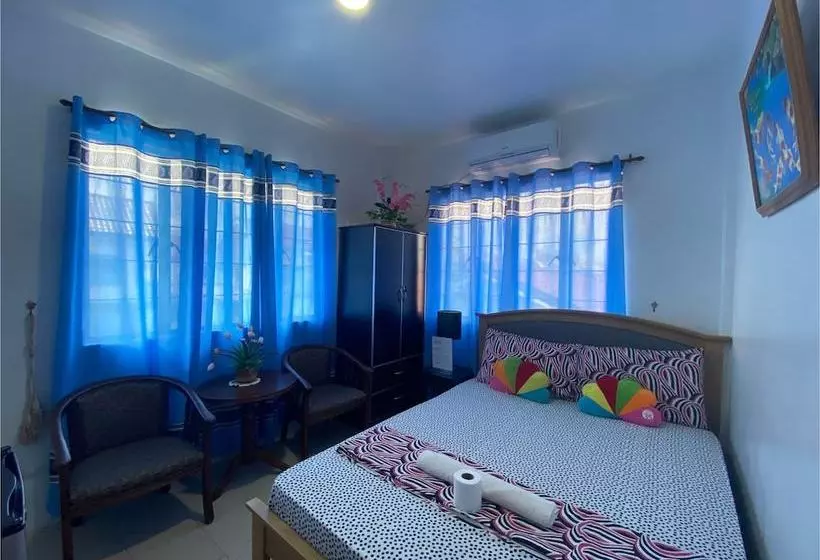 Majatalo Titan Residence At Mactan Cebu