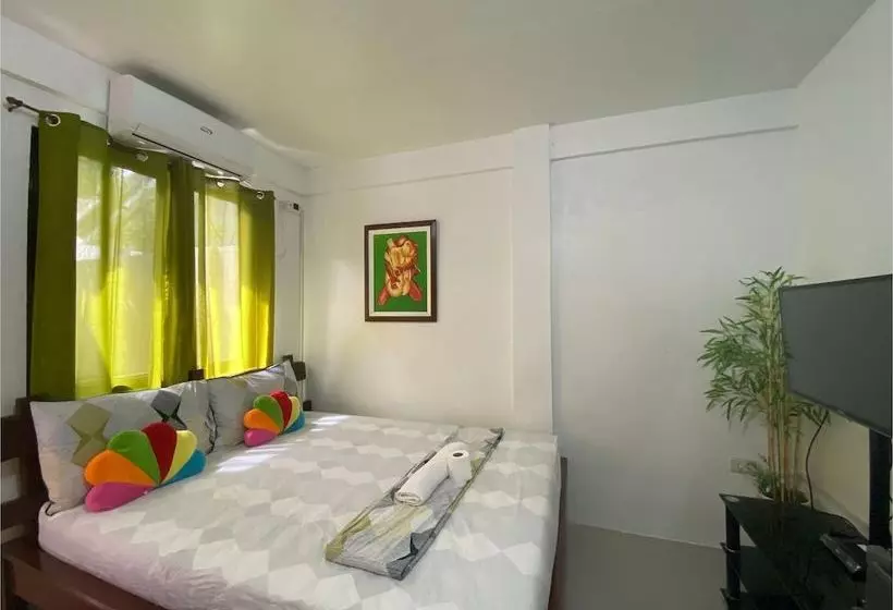 Majatalo Titan Residence At Mactan Cebu