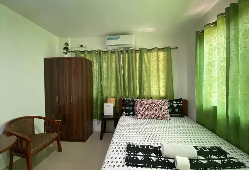 Majatalo Titan Residence At Mactan Cebu