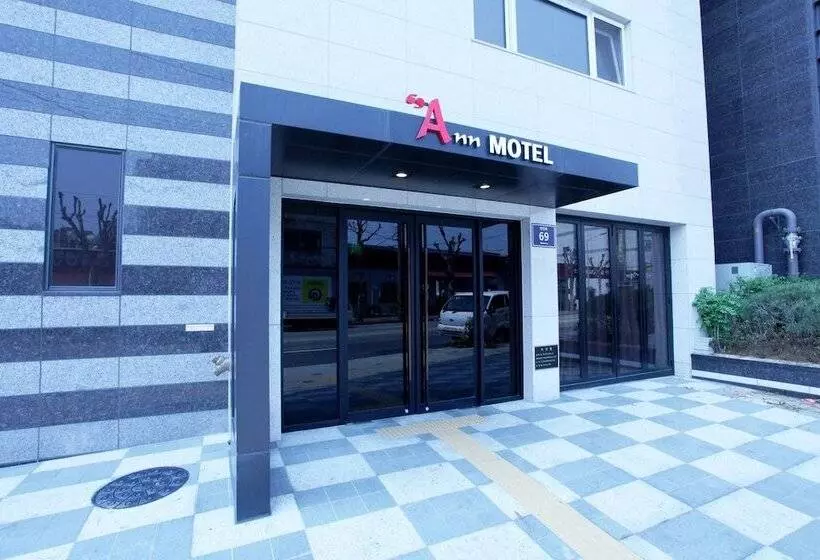 Ann Motel