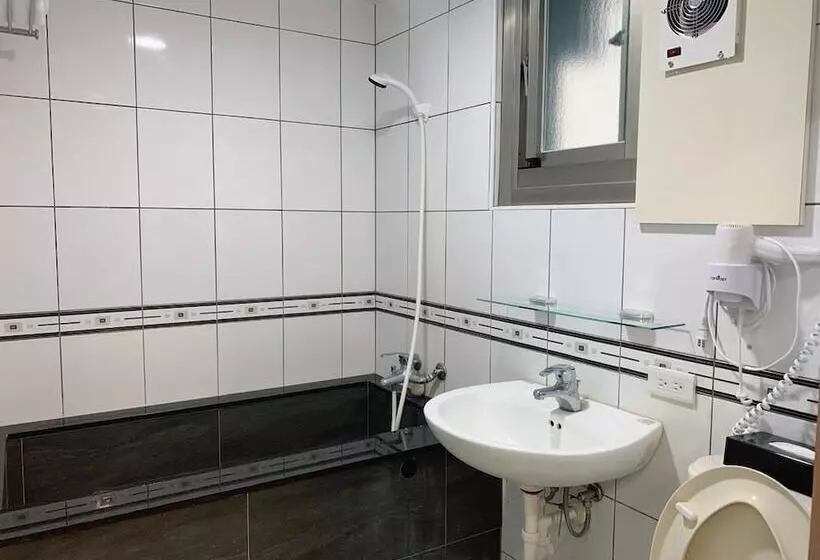 تختخواب و صبحانه Jiaoxi Hot Springs