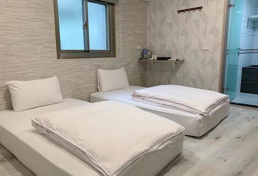 تختخواب و صبحانه Jiaoxi Hot Springs