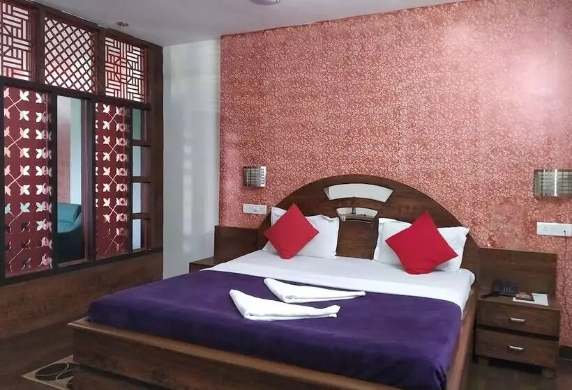 Green Point Resort