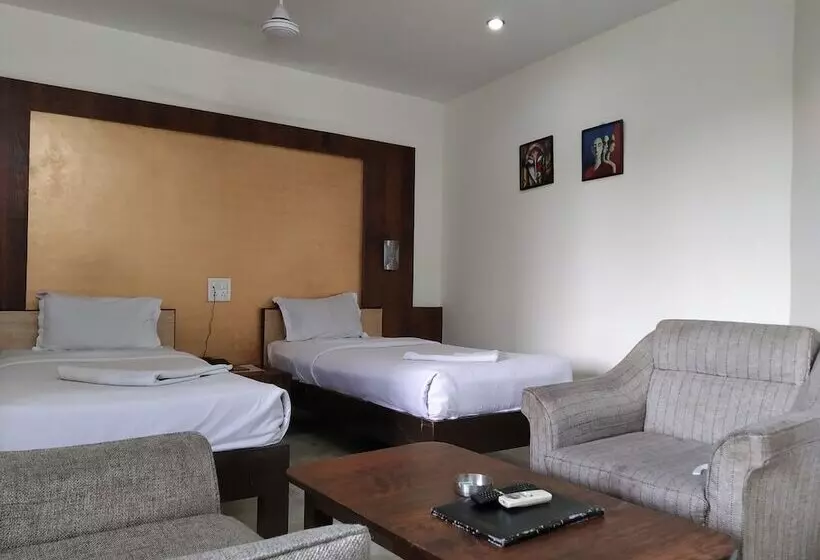 Green Point Resort
