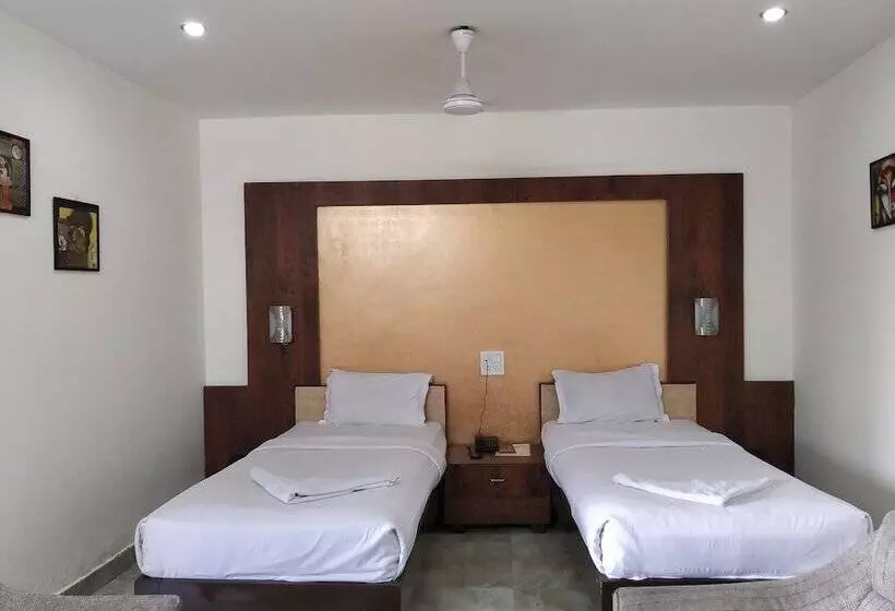 Green Point Resort