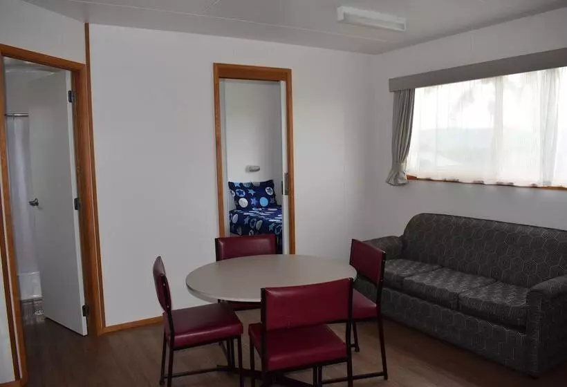 ホテル Bega Caravan Park