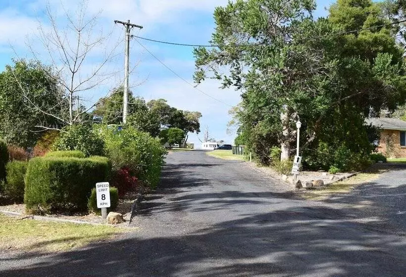ホテル Bega Caravan Park