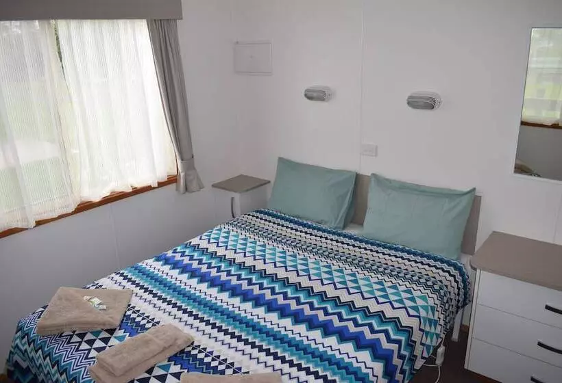 ホテル Bega Caravan Park