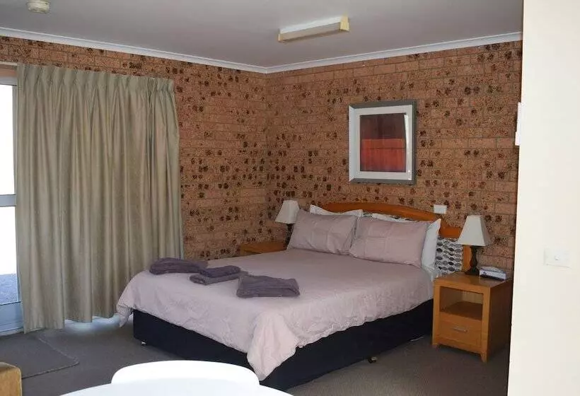 ホテル Bega Caravan Park