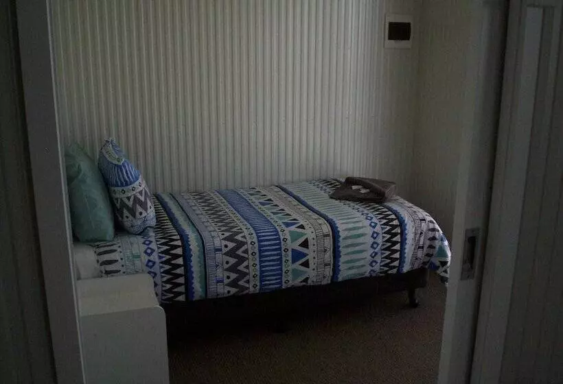 ホテル Bega Caravan Park