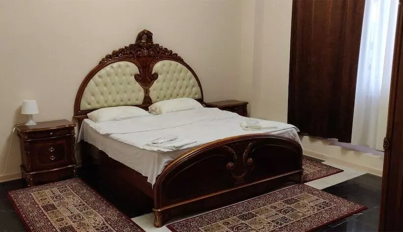 هتل Parma