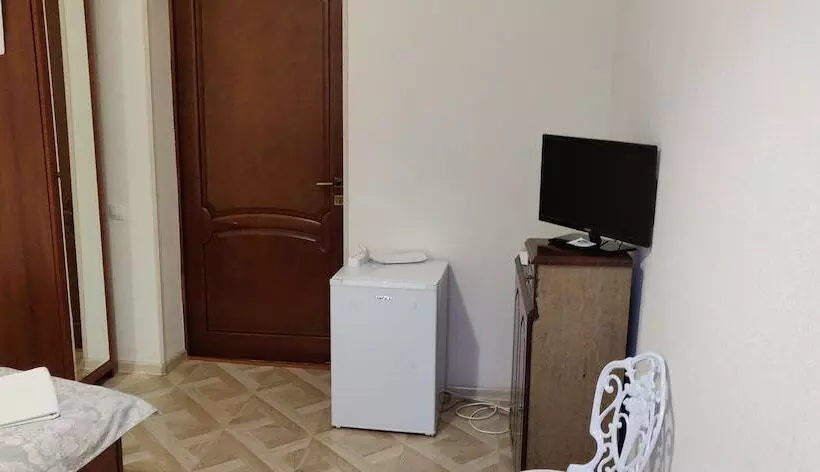 هتل Parma